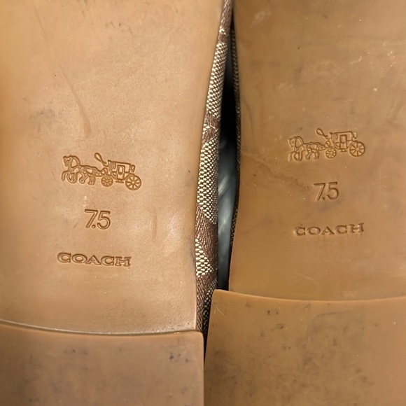 Coach shoes , with box and original tags ect… worn only a couple times - Picture 7 of 10